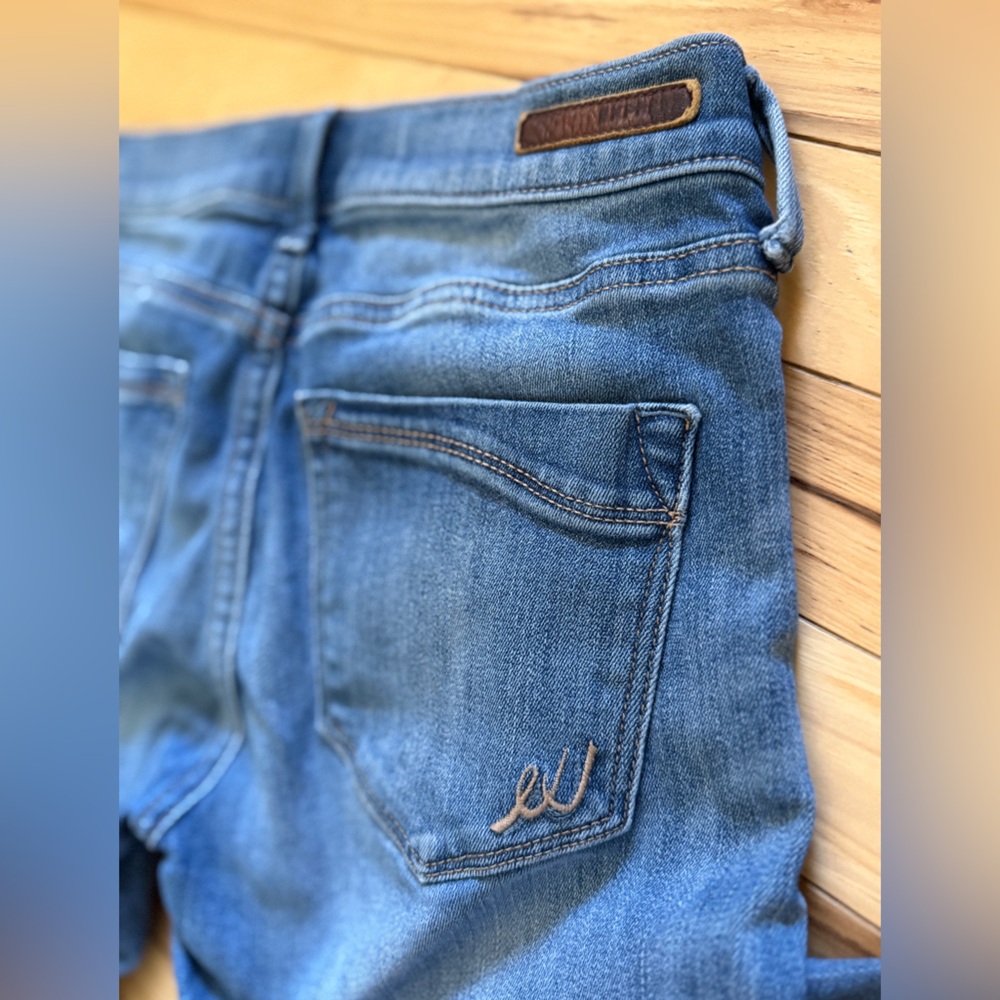 Express Skinny Jeans in Classic Blue SO SOFT!! - Picture 9 of 12
